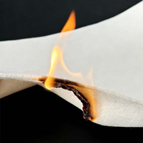 Fieltro 100% metaaramida resistente a altas temperaturas Tejido ignífugo UL94 V-0 Transpirable Resistente a las arrugas Ecológico