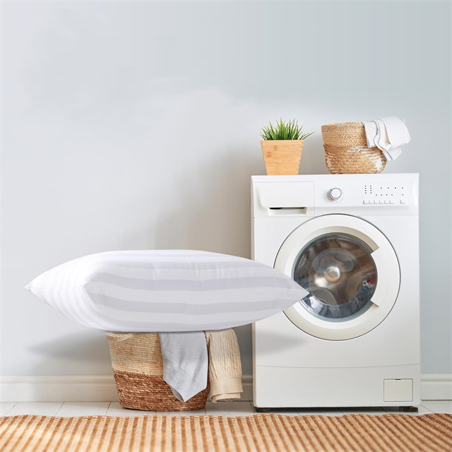 Cómoda almohada de hotel a rayas de concha 100% de algodón