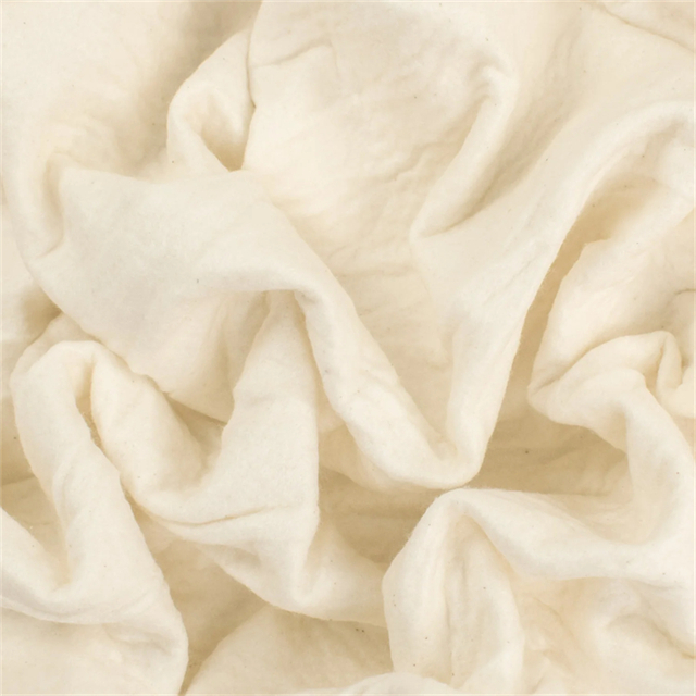 Disparo de bola de algod&oacute;n 1